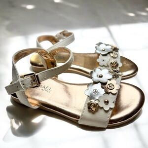 MICHAEL MICHAEL KORS Tilly Tansy Girls Sandal |‎ Ivory Rose Gold Silver | Size 9